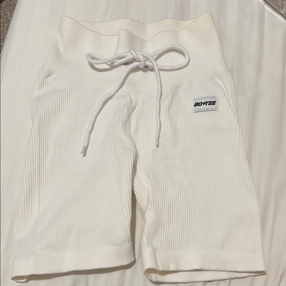 White BO+TEE Ribbed Shorts - Picture 2 of 5